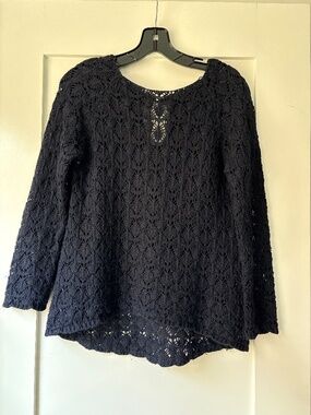 Beautiful vintage sweater for sale